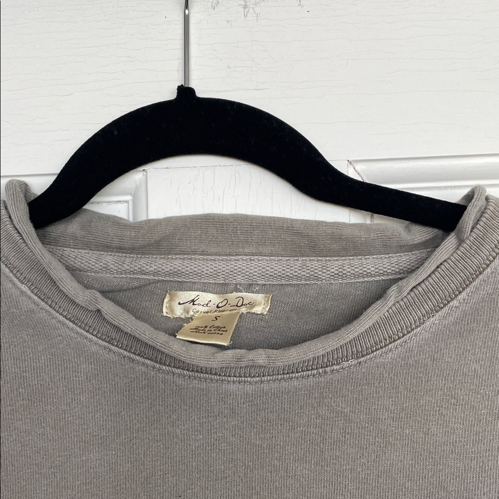 Mododoc Gray Sweatshirt - Picture 3 of 5